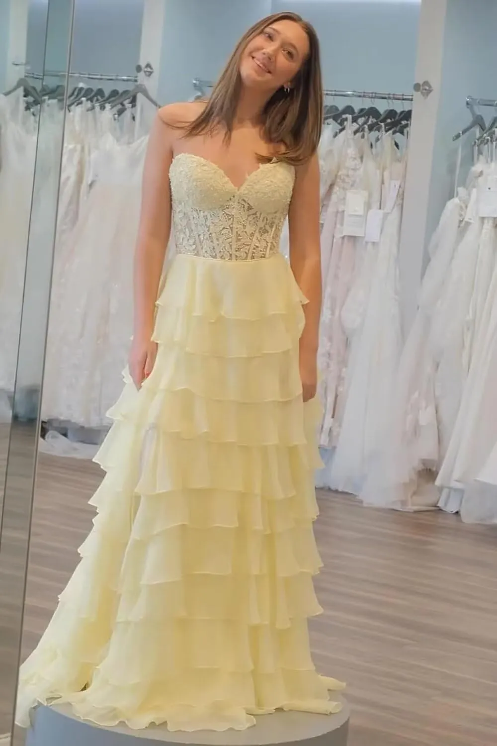 Cudiew Lace Corset Tiered Prom Dresses 2025 Strapless Chiffon Long Ruffle Formal Evening Dress for Women with Slit
